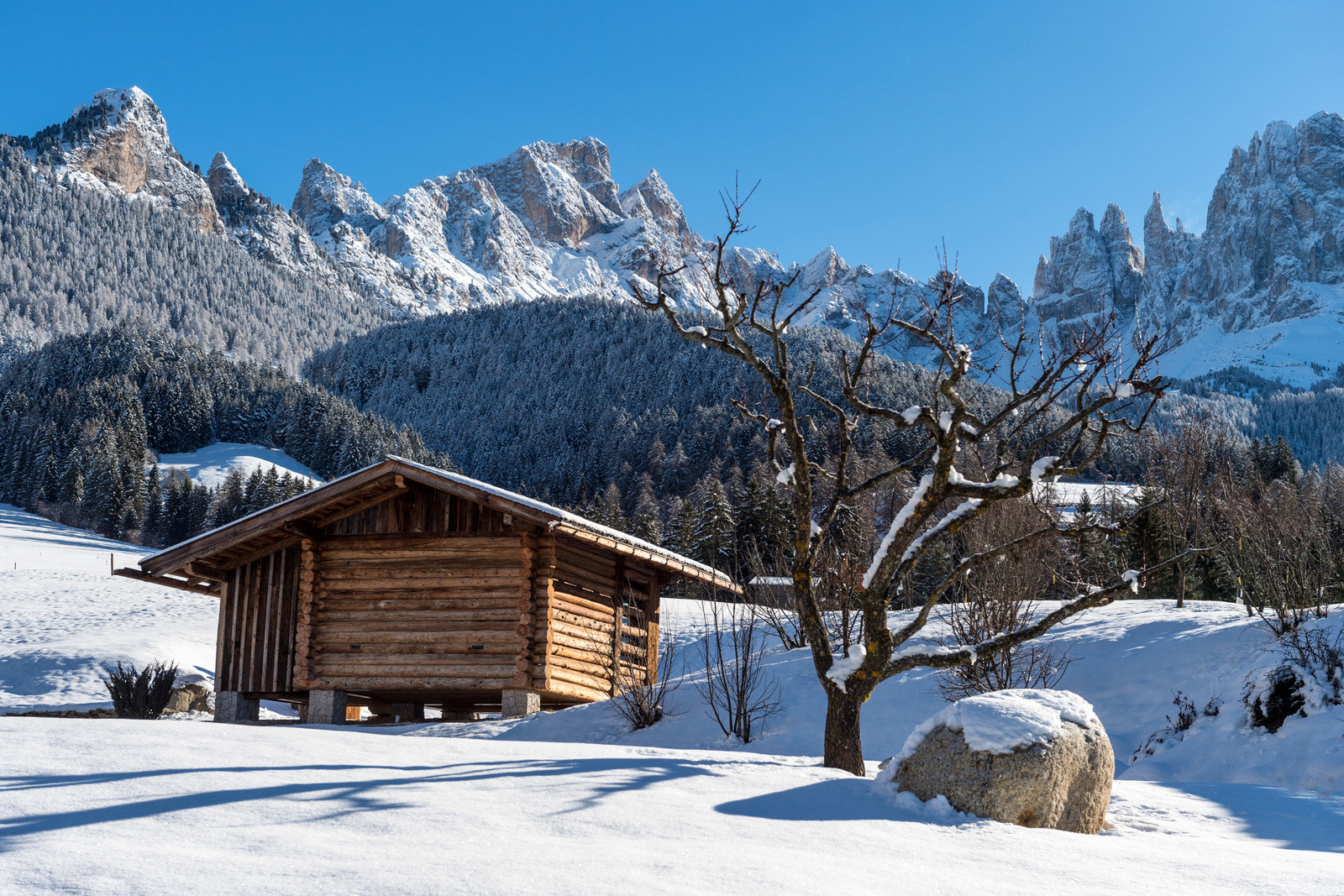 Отель на лоне Доломитовых Альп Отель на лоне Доломитовых Альп