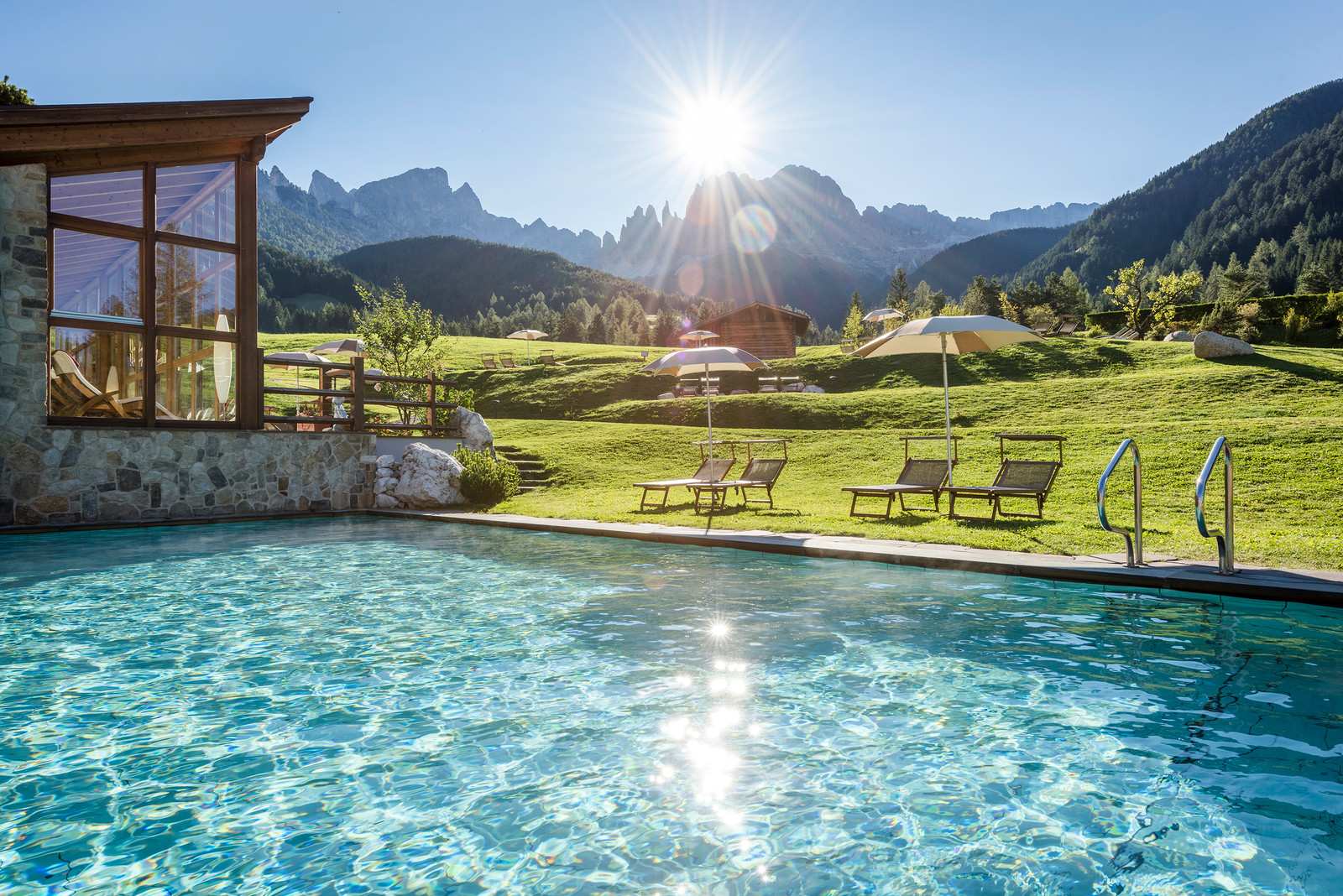 Отель на лоне Доломитовых Альп Отель на лоне Доломитовых Альп