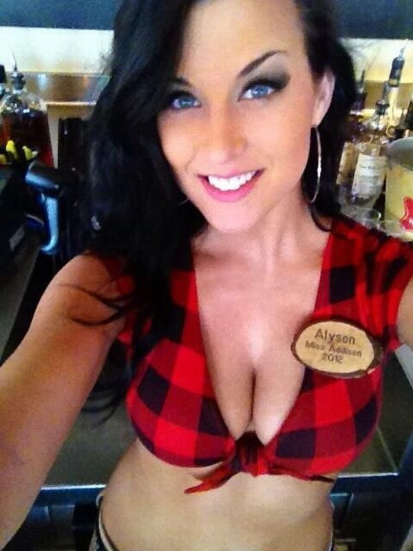 Девушки с большой грудью