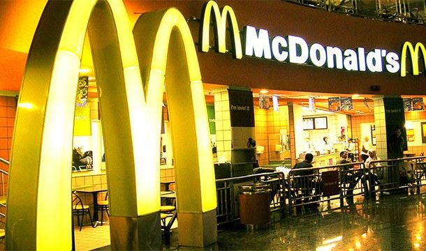 Самые странные запреты в разных странах мира (22 фото)