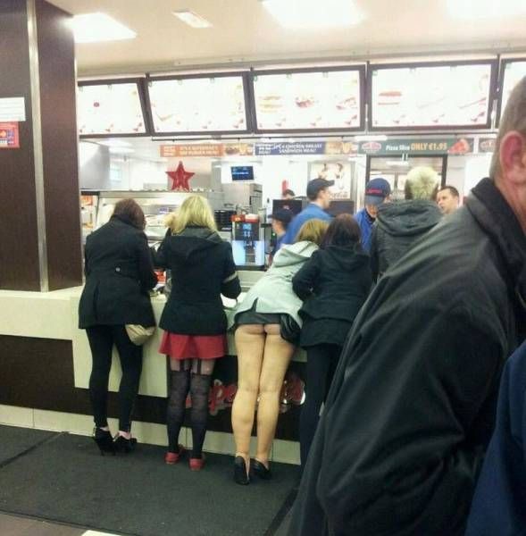 Забавные девушки