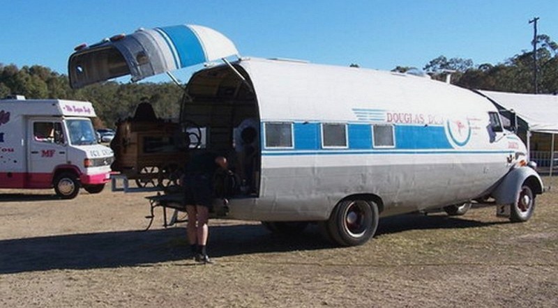 Cимпсономания: пять жутких автомобилей, которые мог придумать только Гомер Симпсон