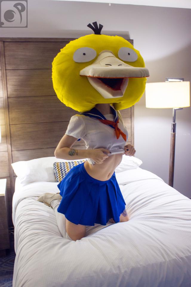 Странный, но сексуальный косплей: покемон Псидак