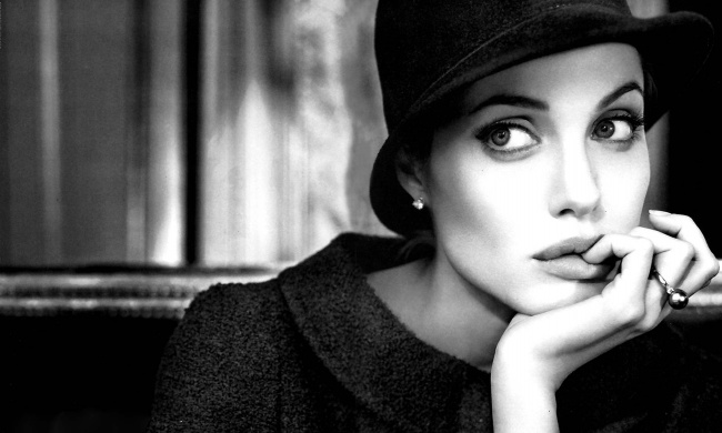 Пост любви к Анджелине Джоли (21 фото)