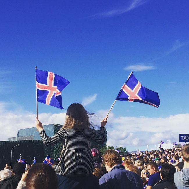 Сборная Исландии проиграла Франции со счетом 5:2