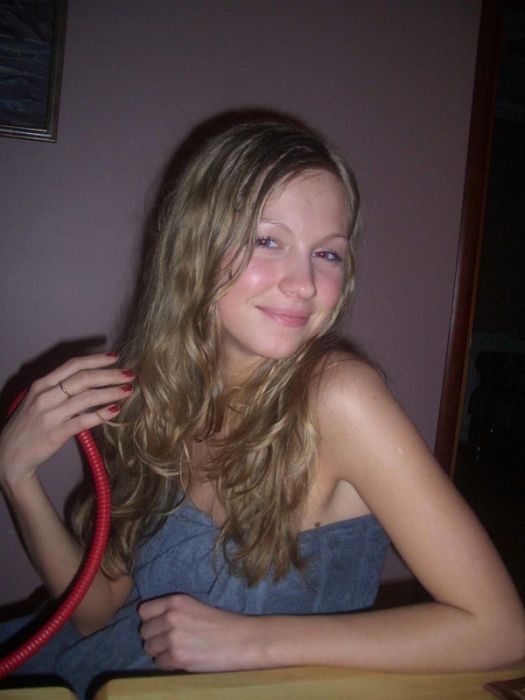 Подборка красивых девушек из социальных сетей