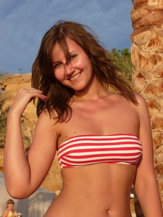 Подборка красивых девушек из социальных сетей