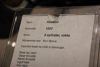 Коллекция ретро-машин, найденная в подвале отеля в Гейрангере