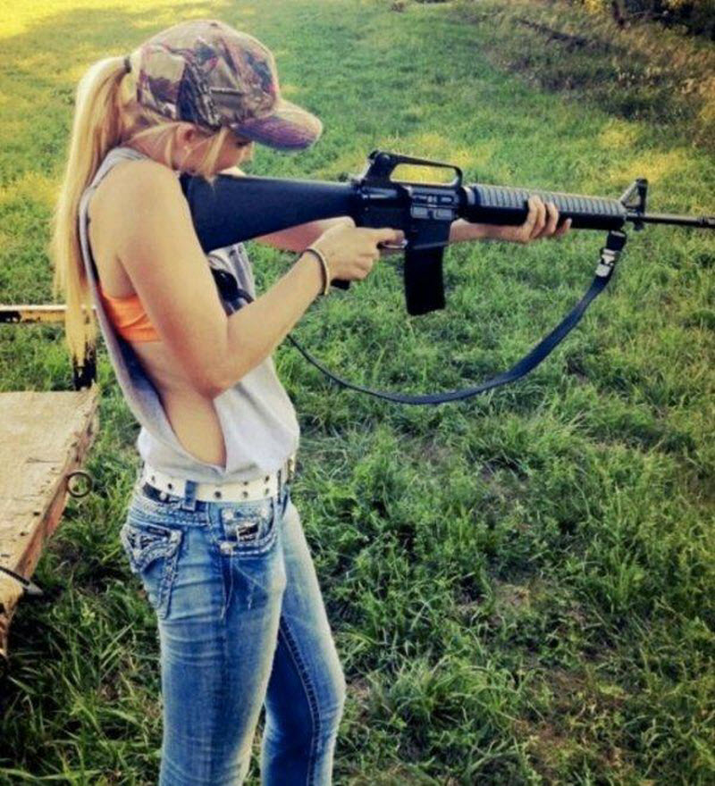 Вооруженные красотки