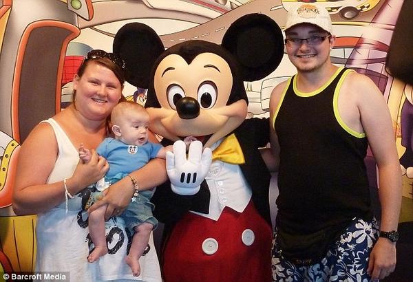 Девушка похудела после того, как опозорилась (3 фото)