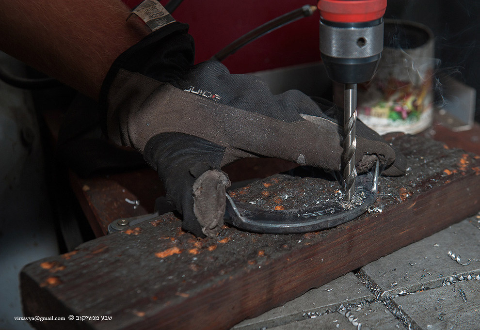 Как подковывают лошадей