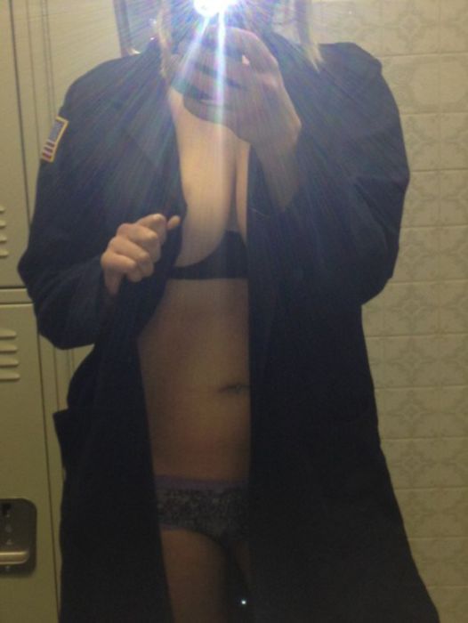 Девушки на работе