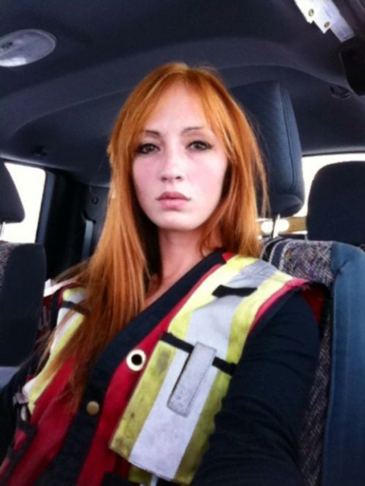 Девушки на работе