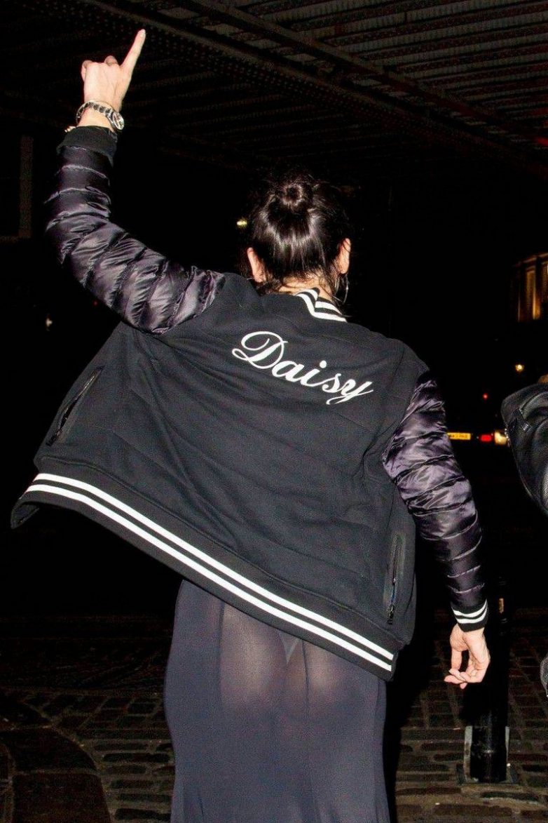 Пикантные фото с девушками