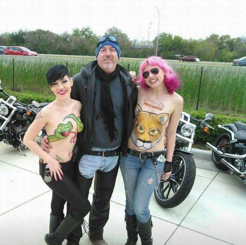 Пикантные фото с девушками