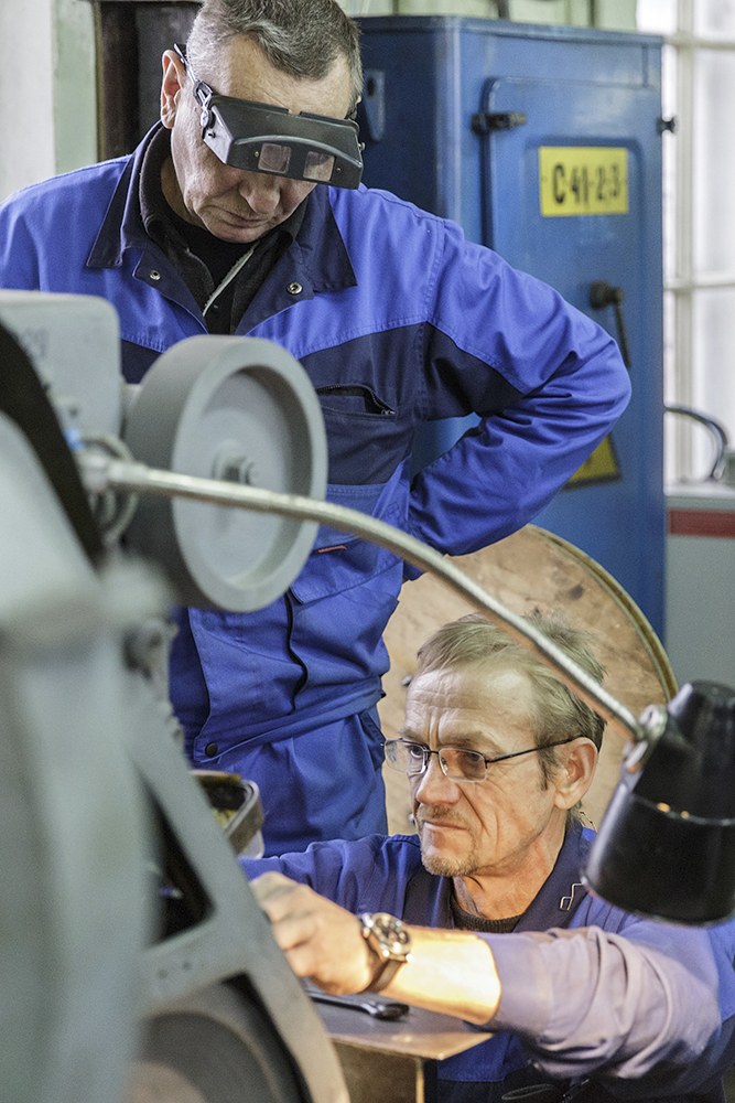 Как делают часы в России