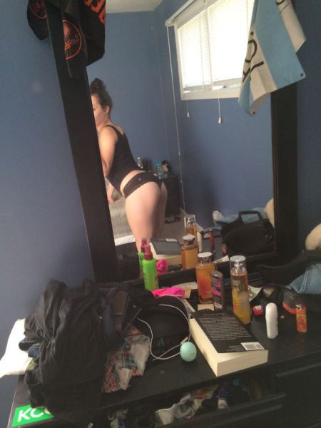 Девушки, которые живут в бардаке