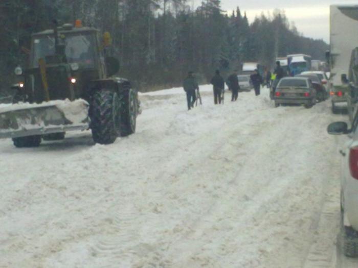 События на трассе Москва — Санкт-Петербург