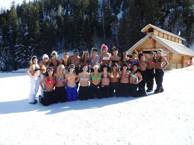 Зимние девушки (75 фото)