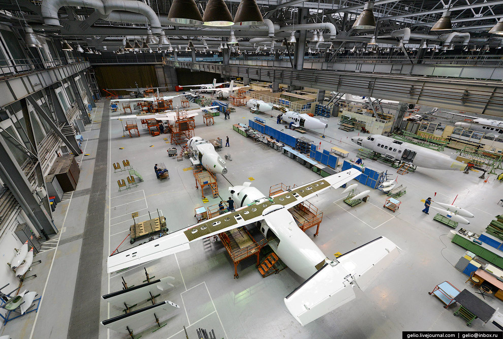 Как делают самолет Л-410 в Чехии