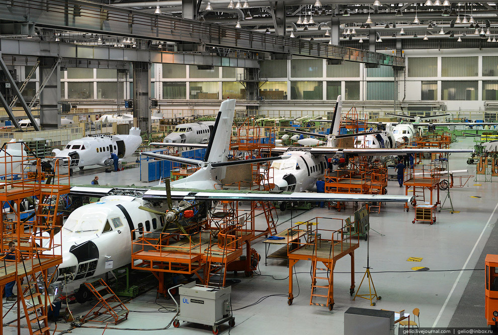 Как делают самолет Л-410 в Чехии
