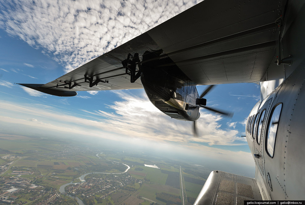 Как делают самолет Л-410 в Чехии