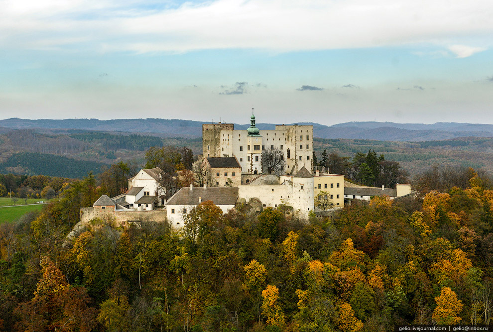 Как делают самолет Л-410 в Чехии