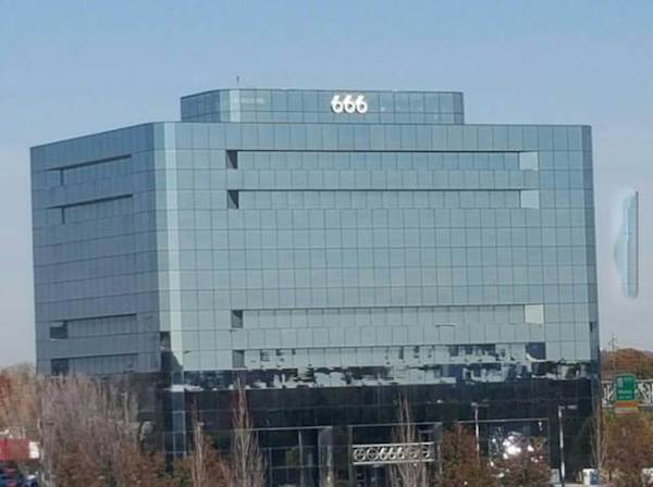 Дерьмо случается