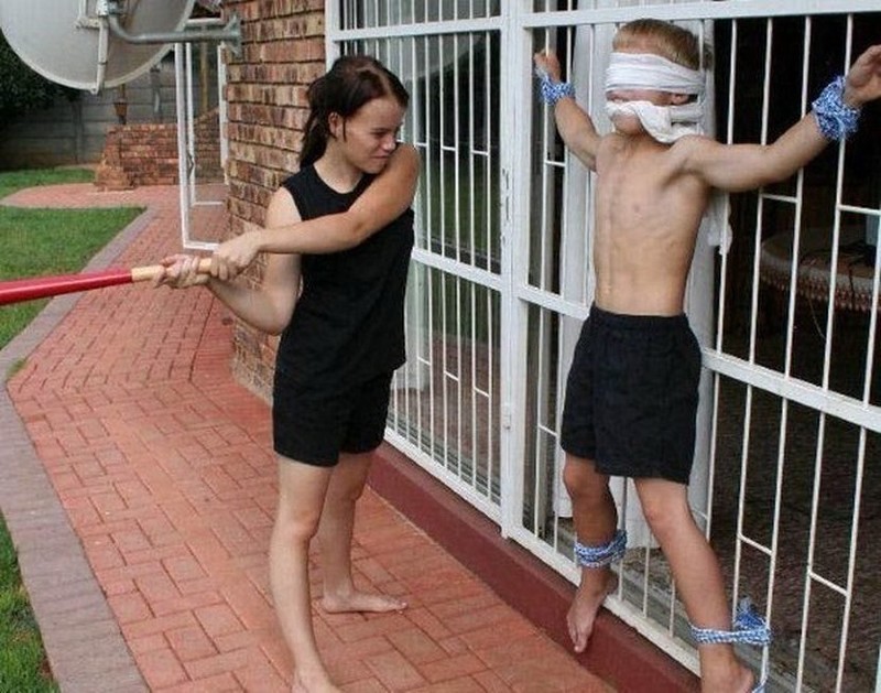 Этот неловкий момент, когда у детей отношения серьёзнее, чем у тебя