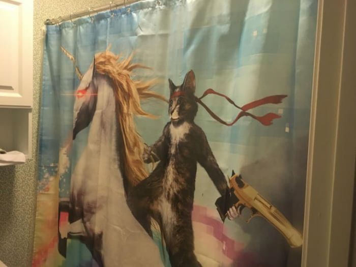 Шторы для ванн с необычными рисунками