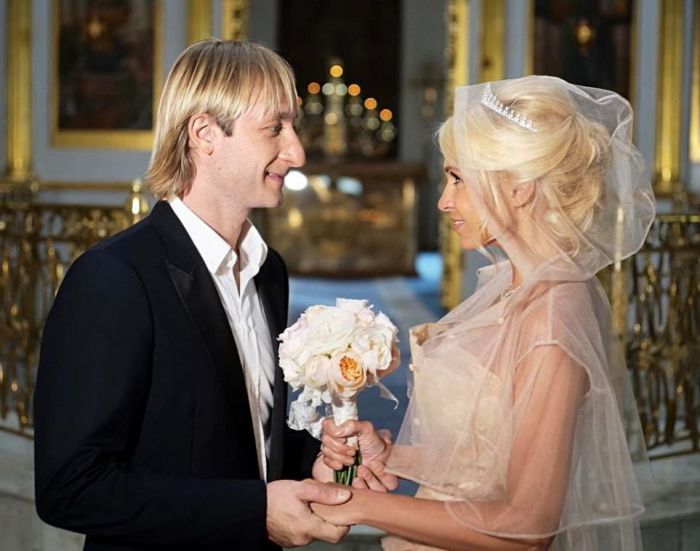 Знаменитости, которые вышли замуж после 40 лет