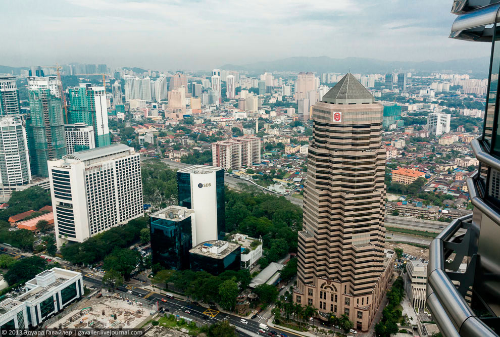 Самые высокие в мире башни-близнецы