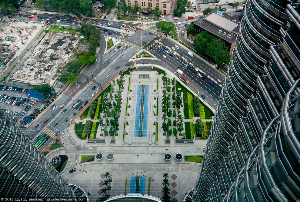 Самые высокие в мире башни-близнецы