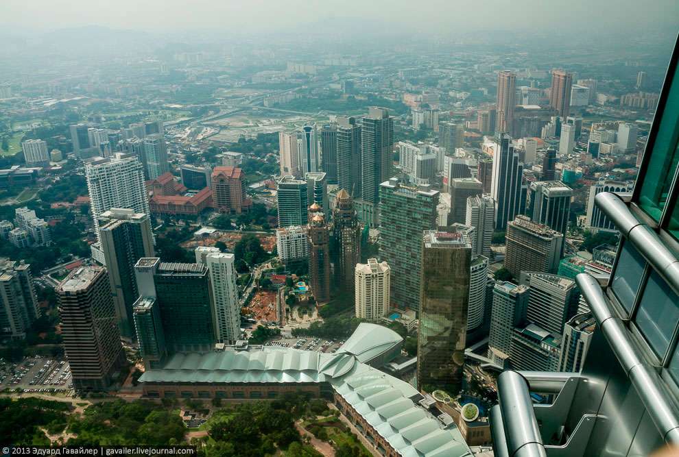 Самые высокие в мире башни-близнецы