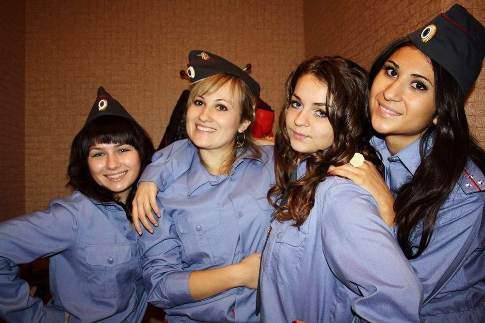 Девушки в полиции России