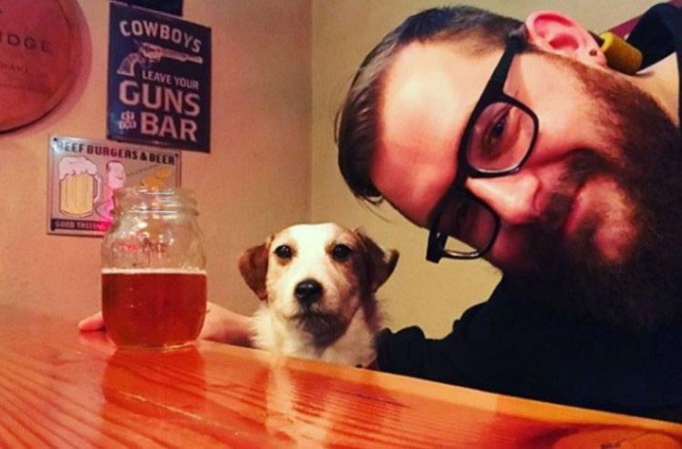 Эта собака стала интернет-звездой спустя 4 года после своей смерти Эта собака стала интернет-звездой спустя 4 года после своей смерти