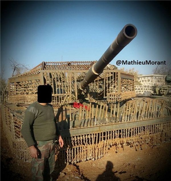 Танки в клетке