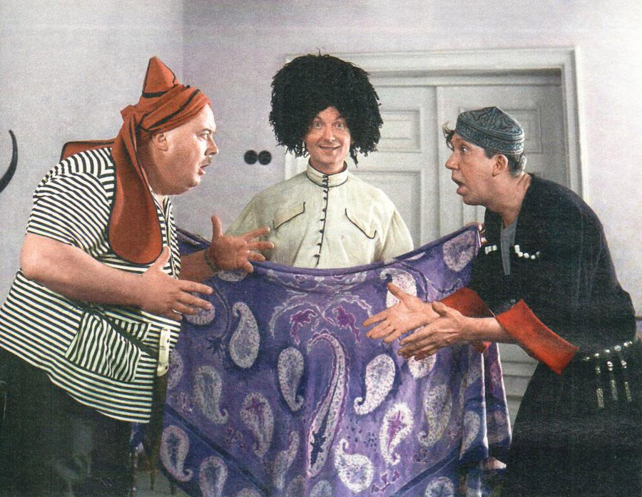 Подробно о знаменитом трио героев советских комедий Подробно о знаменитом трио героев советских комедий