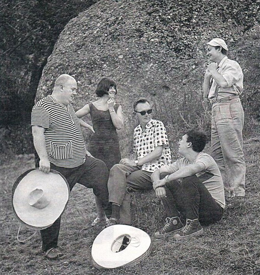 Подробно о знаменитом трио героев советских комедий Подробно о знаменитом трио героев советских комедий