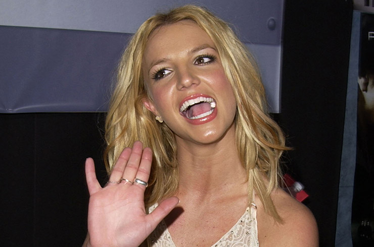 Самые необычные лоты от звезд, нашедшие покупателей Самые необычные лоты от звезд, нашедшие покупателей