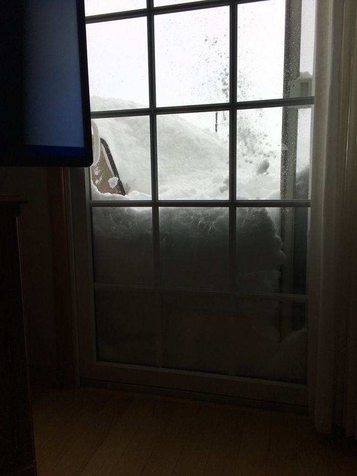 В США и Канаде от холода лопаются стёкла В США и Канаде от холода лопаются стёкла