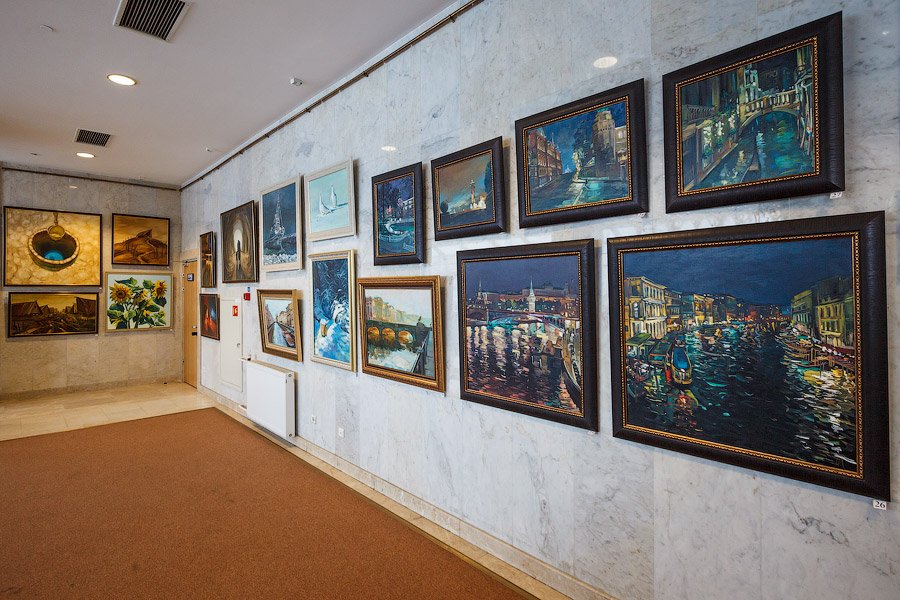 Один день из жизни центрального офиса Газпрома Один день из жизни центрального офиса Газпрома