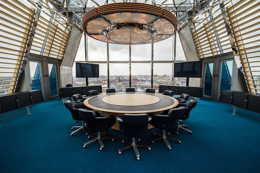 Один день из жизни центрального офиса Газпрома Один день из жизни центрального офиса Газпрома