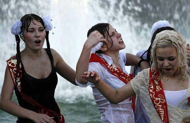 Выпускницы (36 фото)