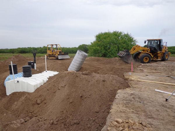 Землянка на случай апокалипсиса (33 фото)