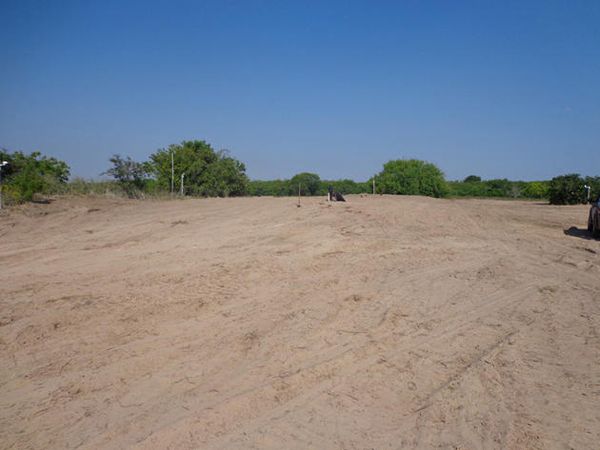 Землянка на случай апокалипсиса (33 фото)