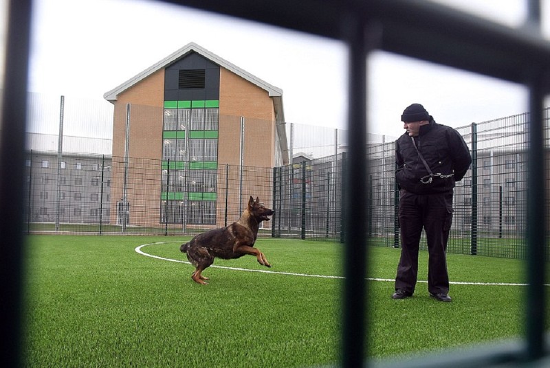 Тюрьма с роскошными условиями в Великобритании