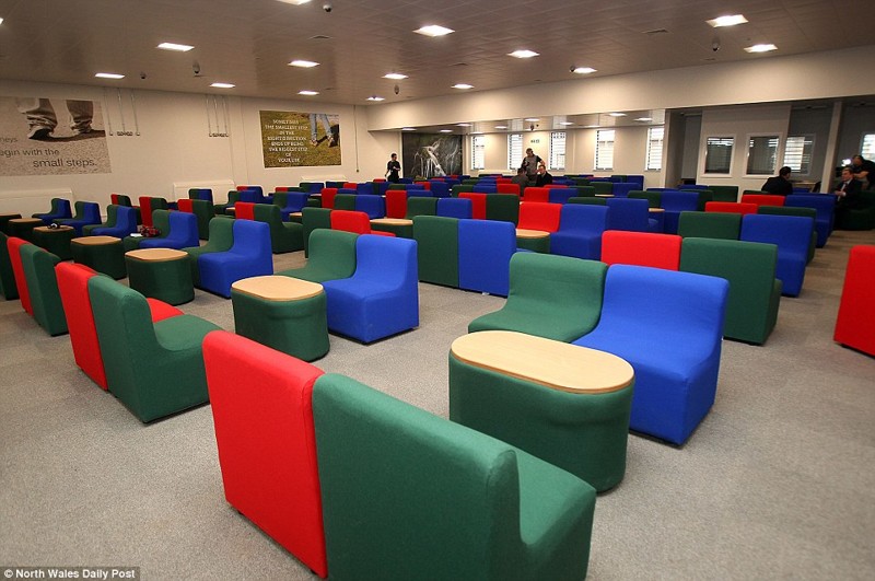 Тюрьма с роскошными условиями в Великобритании