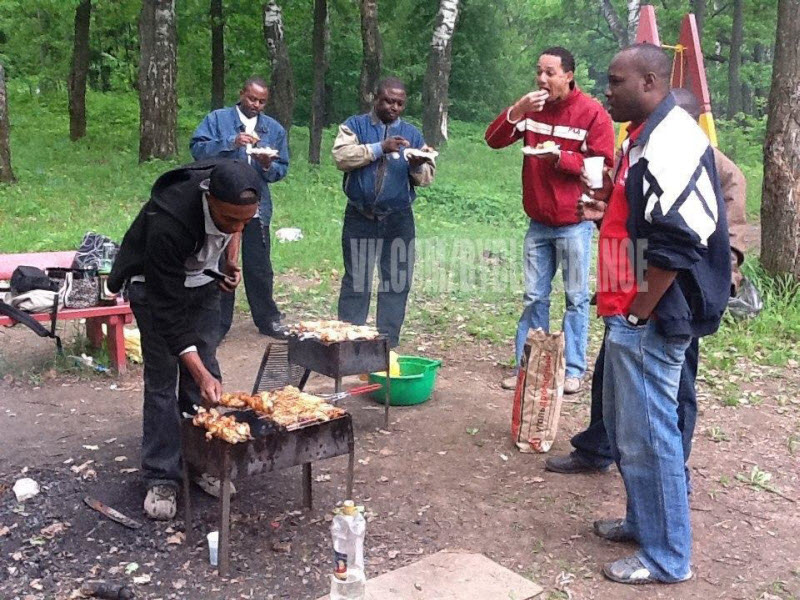 Чад и копоть сюжетов из фотографий вконтакте