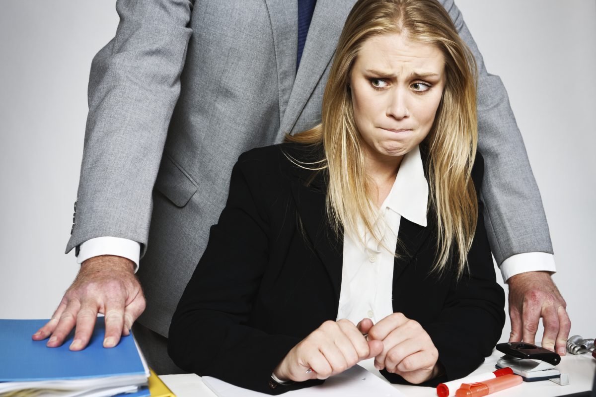 Современная «чума» или нежеланные сексуальные предложения. Что такое «харассмент» в 21 веке?